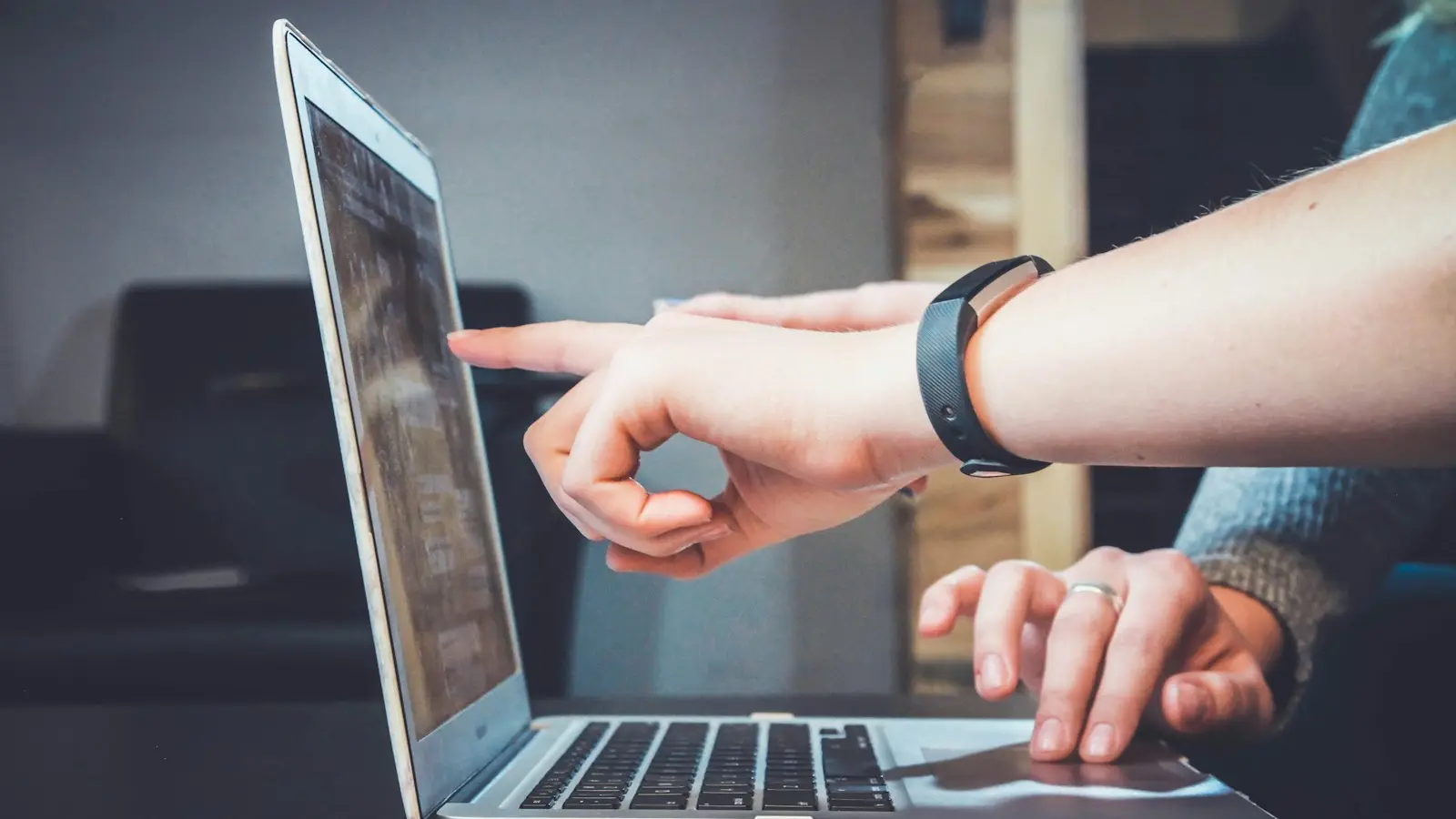 Marketing Conversacional em 2026: Como Fechar Vendas de Alto Valor com Automação Inteligente